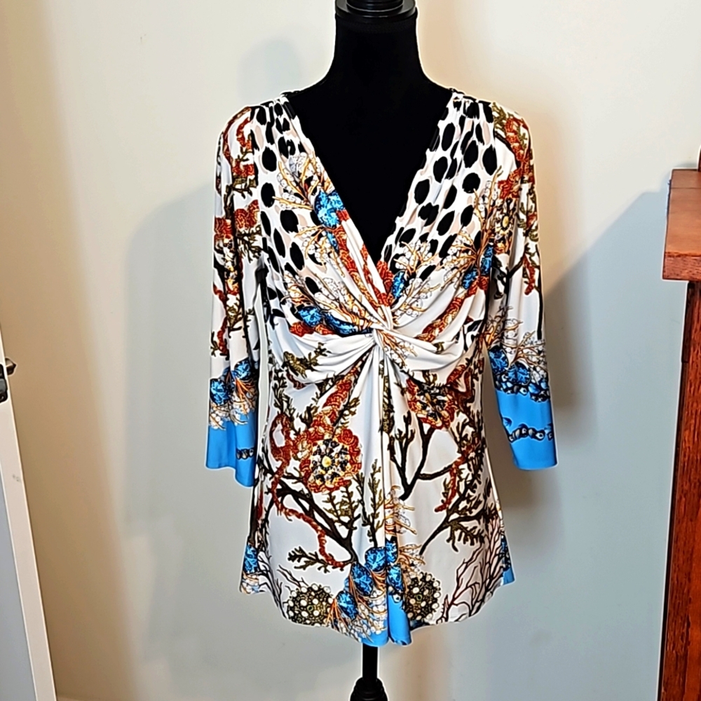 Beautiful Print dressy top!